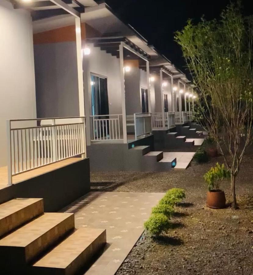Suanvadee Resort สวนวดี รีสอร์ท Don Sak Zewnętrze zdjęcie