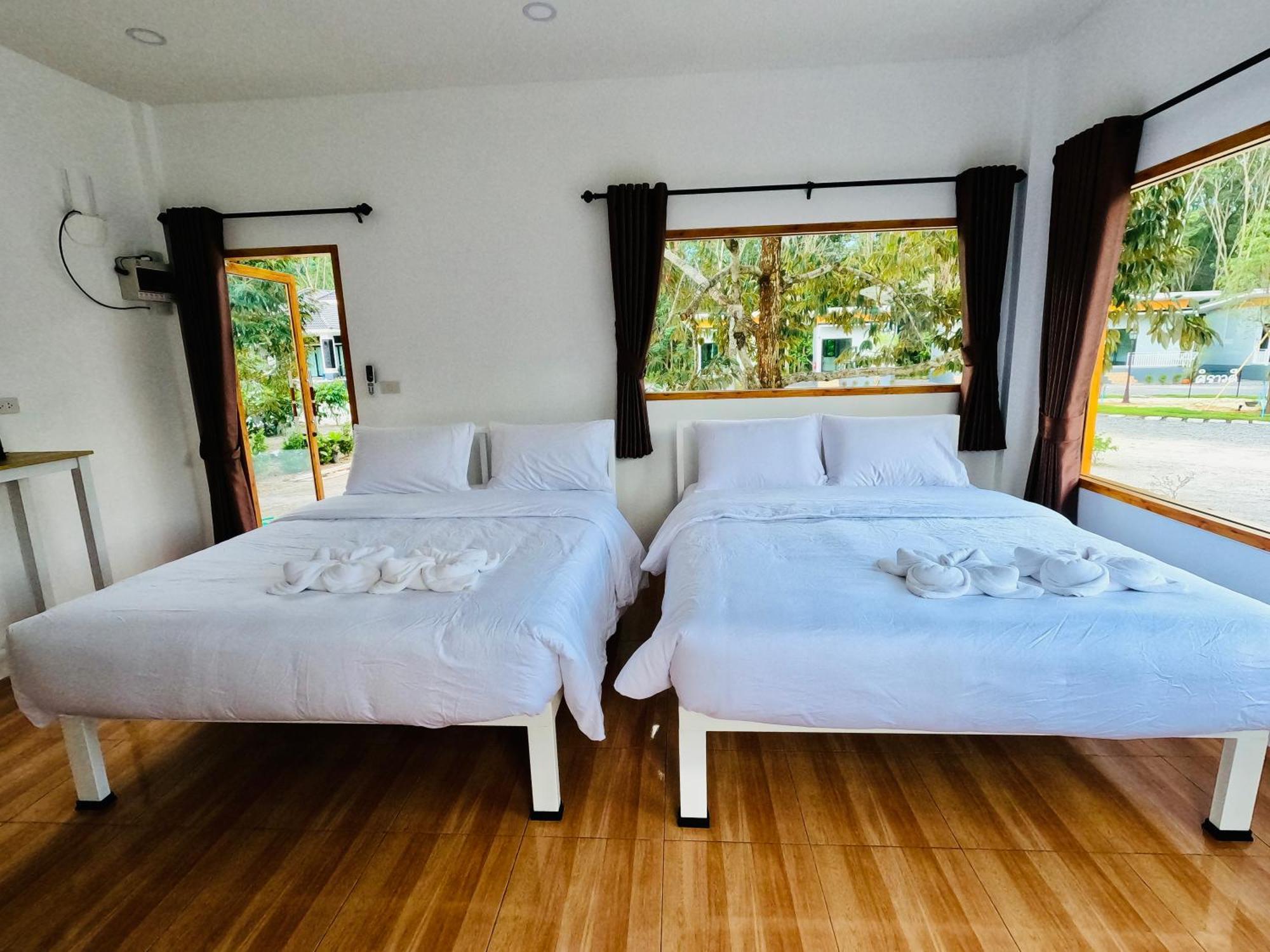 Suanvadee Resort สวนวดี รีสอร์ท Don Sak Zewnętrze zdjęcie